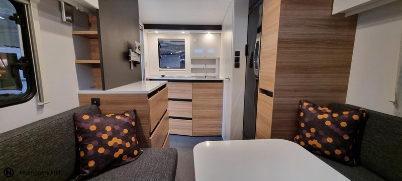 Adria Action 391 LH Sport_15