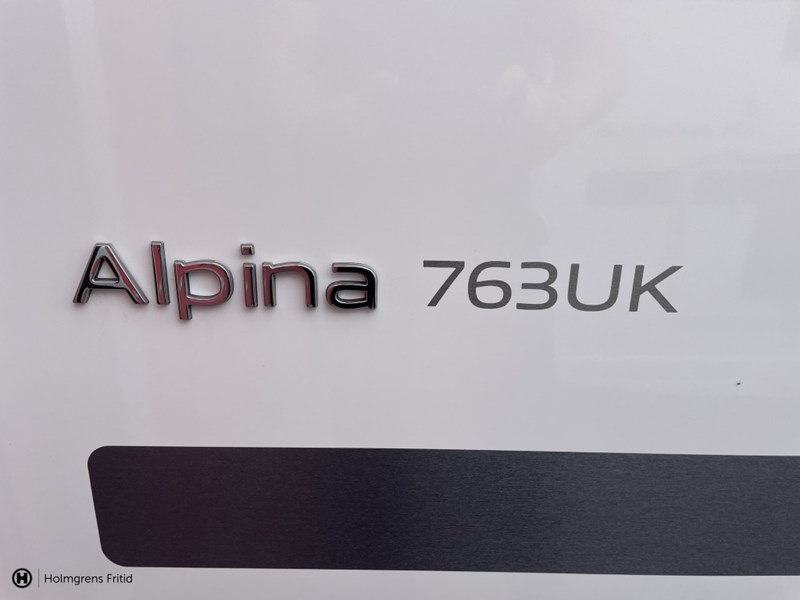Adria Alpina 763 UK_23