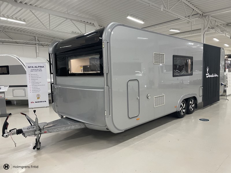 Adria Astella 704 HP | Ac Bodel | Takmonterad Markis | Förmedling |_2
