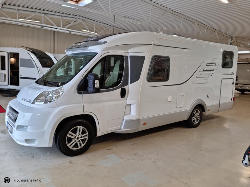 Hymer T 674 CL EXCLUSIVE-LINE | Ac Bodel | Solcell | Cykelställ |_2