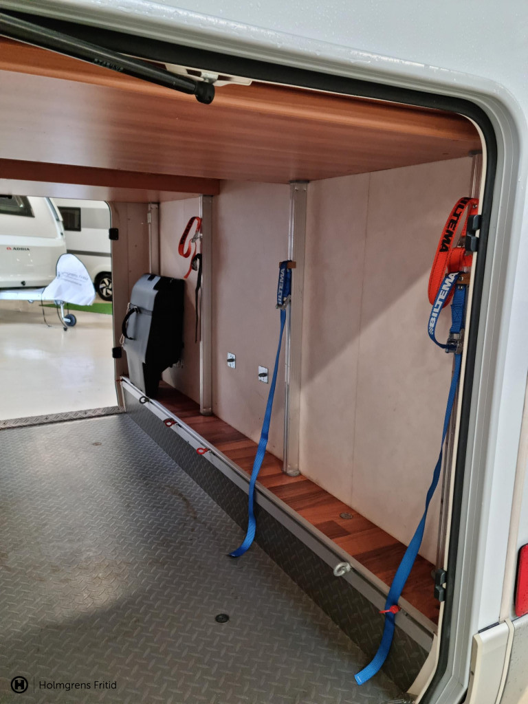 Hymer T 674 CL EXCLUSIVE-LINE | Ac Bodel | Solcell | Cykelställ |_6
