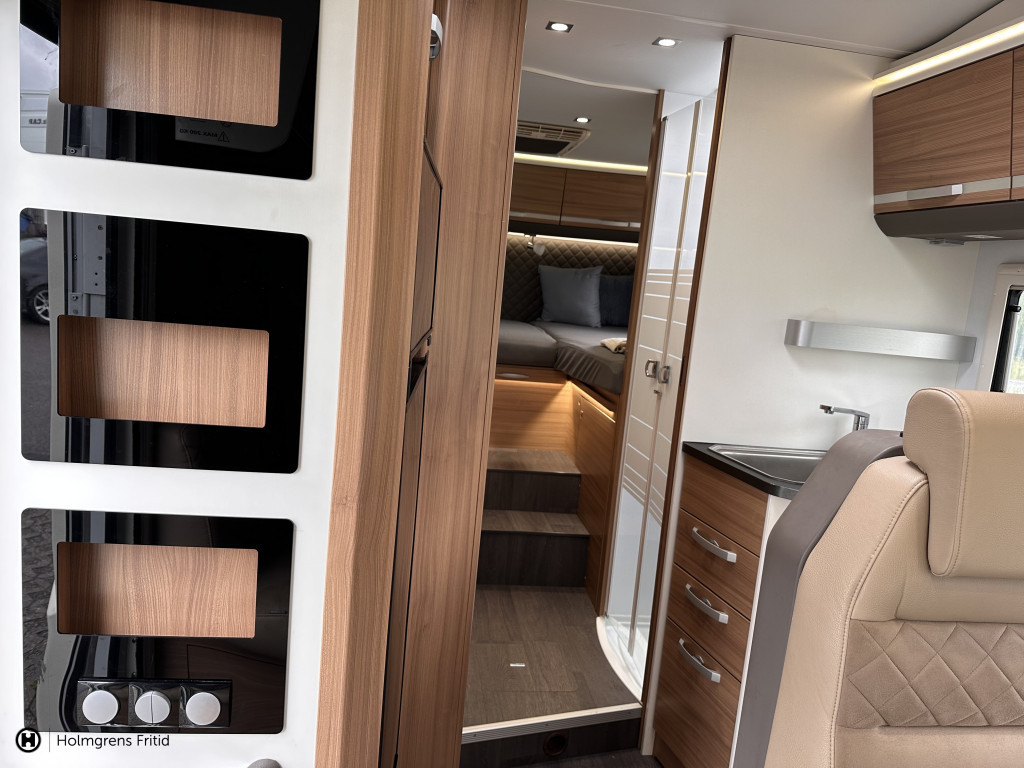Adria Matrix Axess 670 SL | Förmedling | B-Körkort | Ac bodel | Solcell |_9