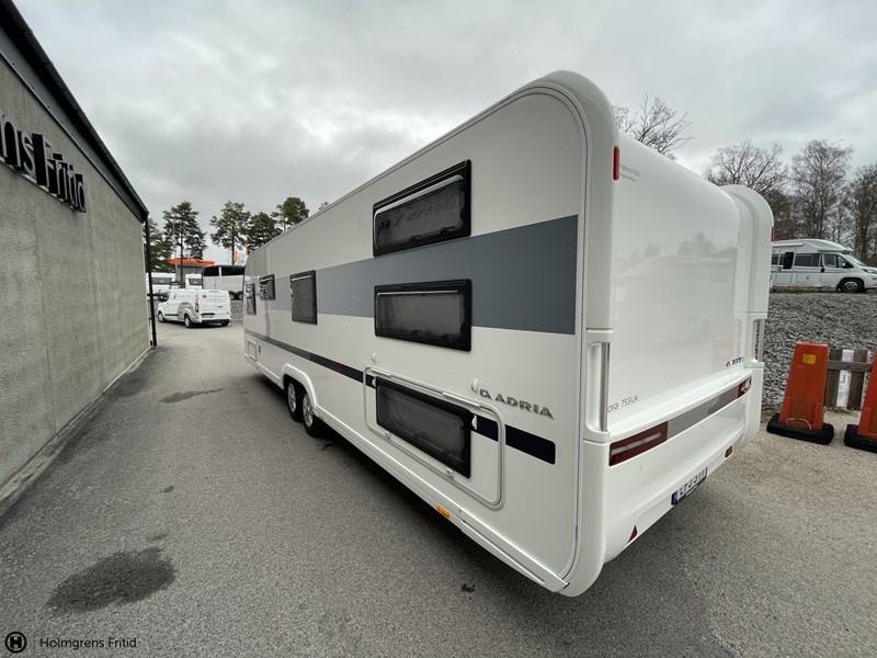 753 Uk_5