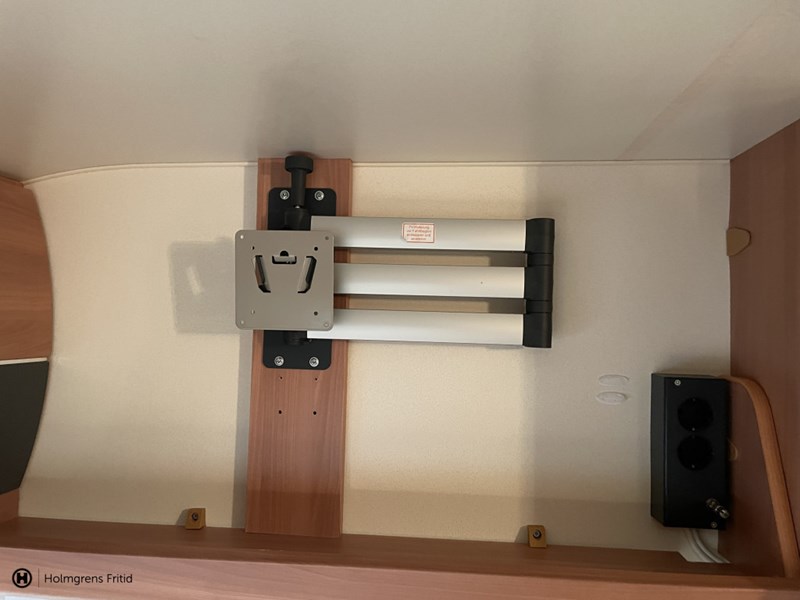 Hobby 545 KMF DE LUXE_16