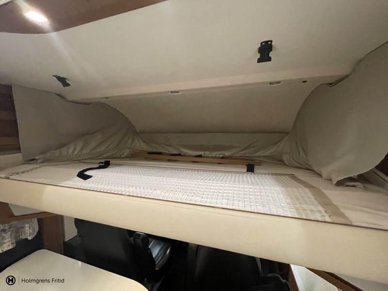 KABE Travel Master I 810 LGB | Automat | Ac Bodel | Solcell |_11