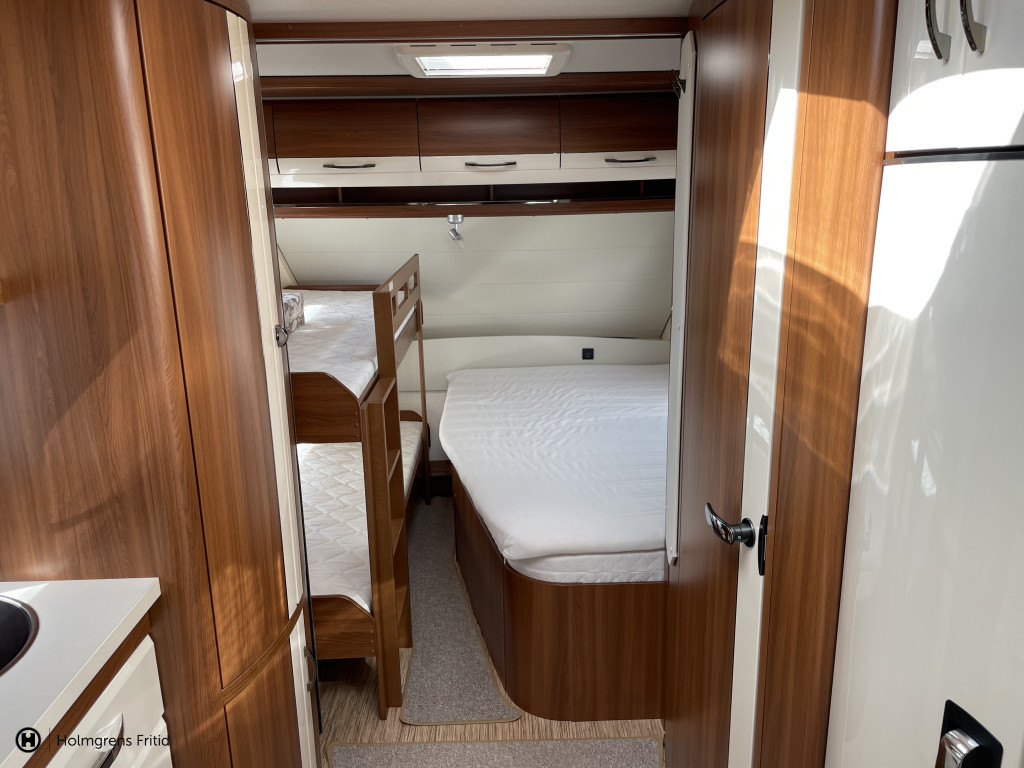 Hobby 560 UL EXCELLENT | Barnkammare |_12