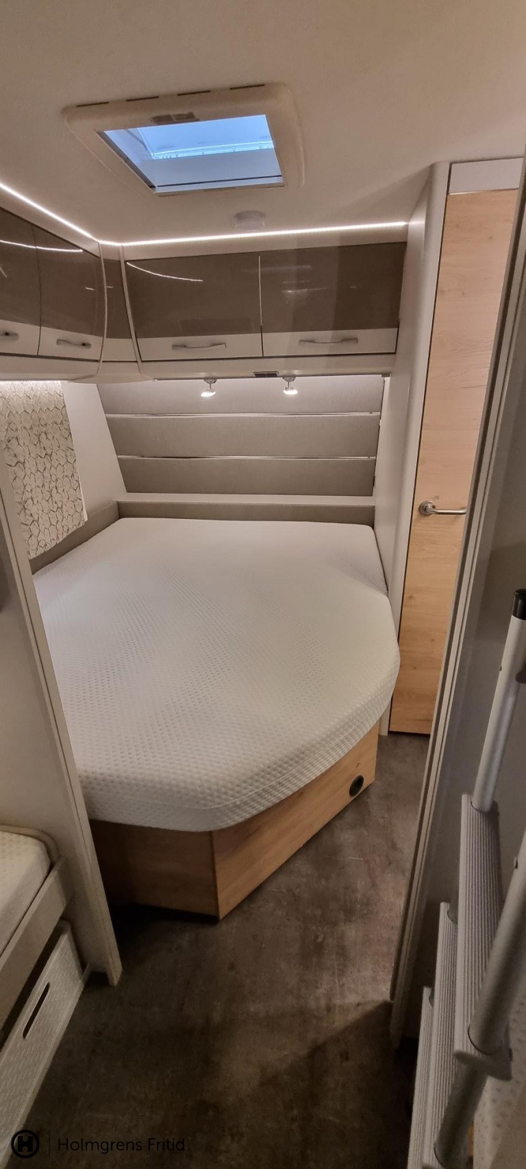 Dethleffs Nomad Snow 730 FKR | Barnkammare | Alde | Ac Bodel | Mover |_20