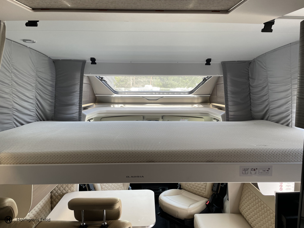 Adria Matrix Supreme 670 SL | 250 mil | Ac Bodel | Solcell |_18