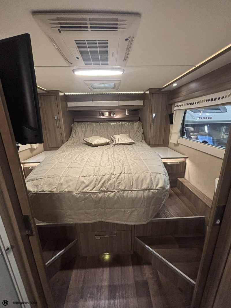 Imperial 910 QB Förmedlingsfordon Cinderella Dragkrok Ac_35