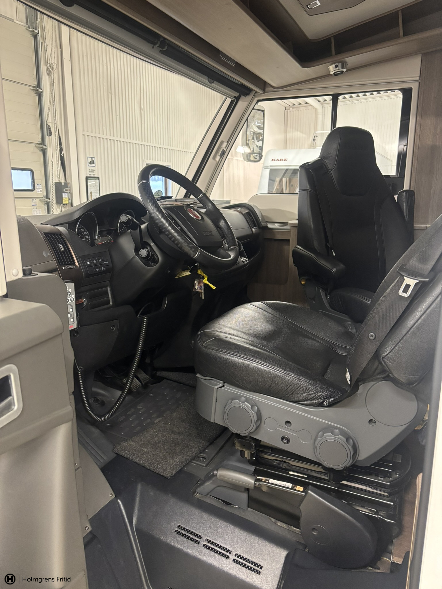 Imperial 910 QB Förmedlingsfordon Cinderella Dragkrok Ac_43