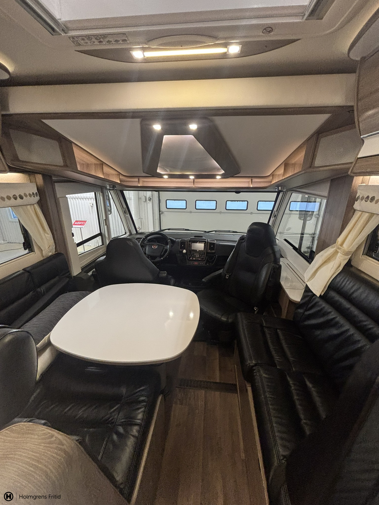 Imperial 910 QB Förmedlingsfordon Cinderella Dragkrok Ac_15