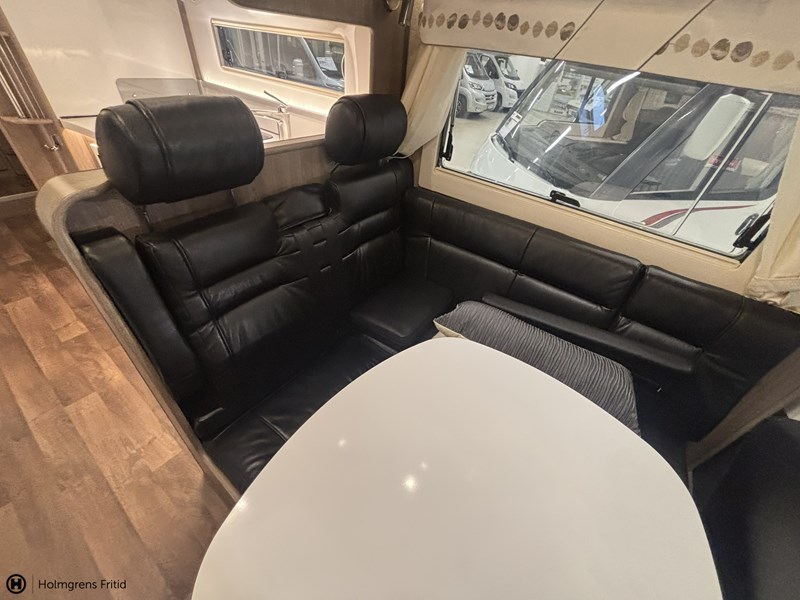 Imperial 910 QB Förmedlingsfordon Cinderella Dragkrok Ac_17