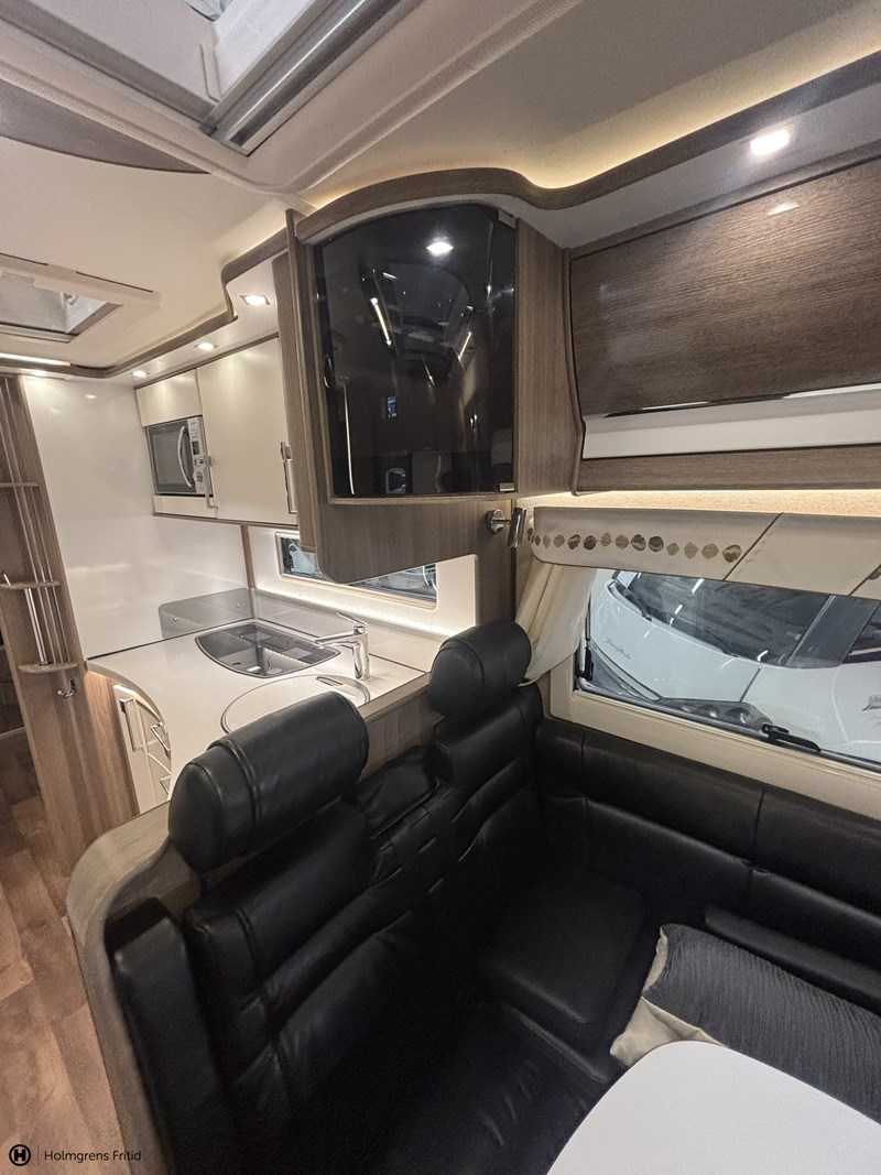 Imperial 910 QB Förmedlingsfordon Cinderella Dragkrok Ac_19
