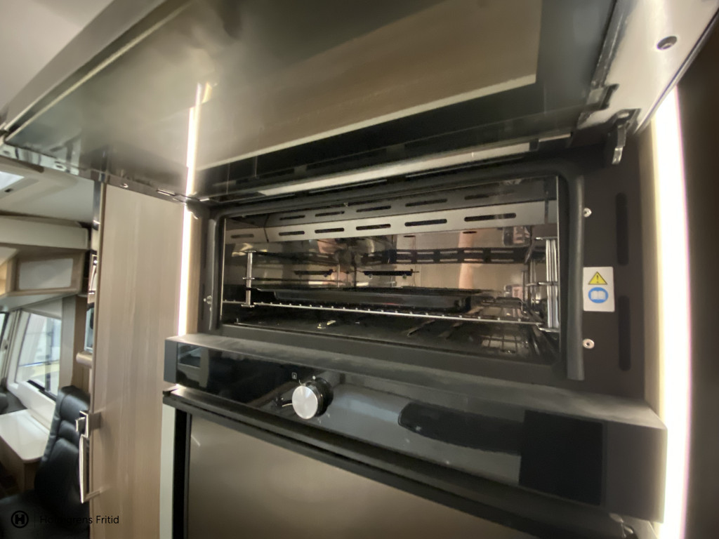I 810 LT Automat 177hk Hydrauliska Stödben AC Bodel_16