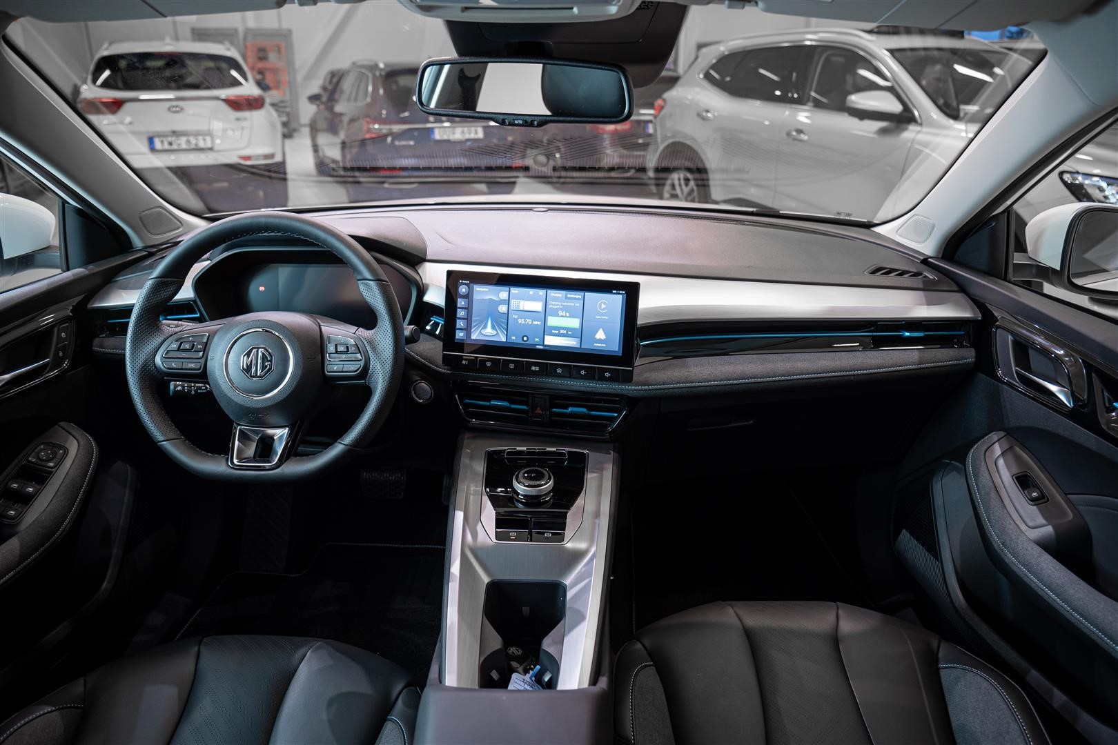 LR Luxury_9