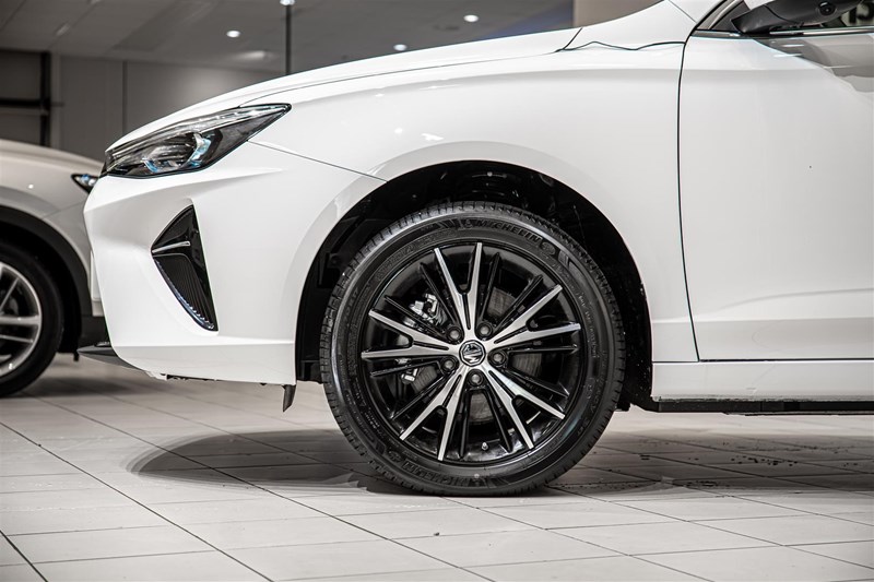 LR Luxury_3