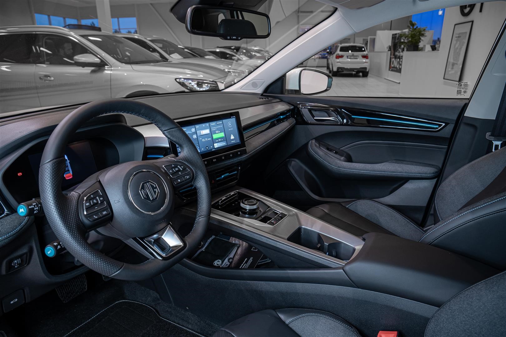 LR Luxury_6