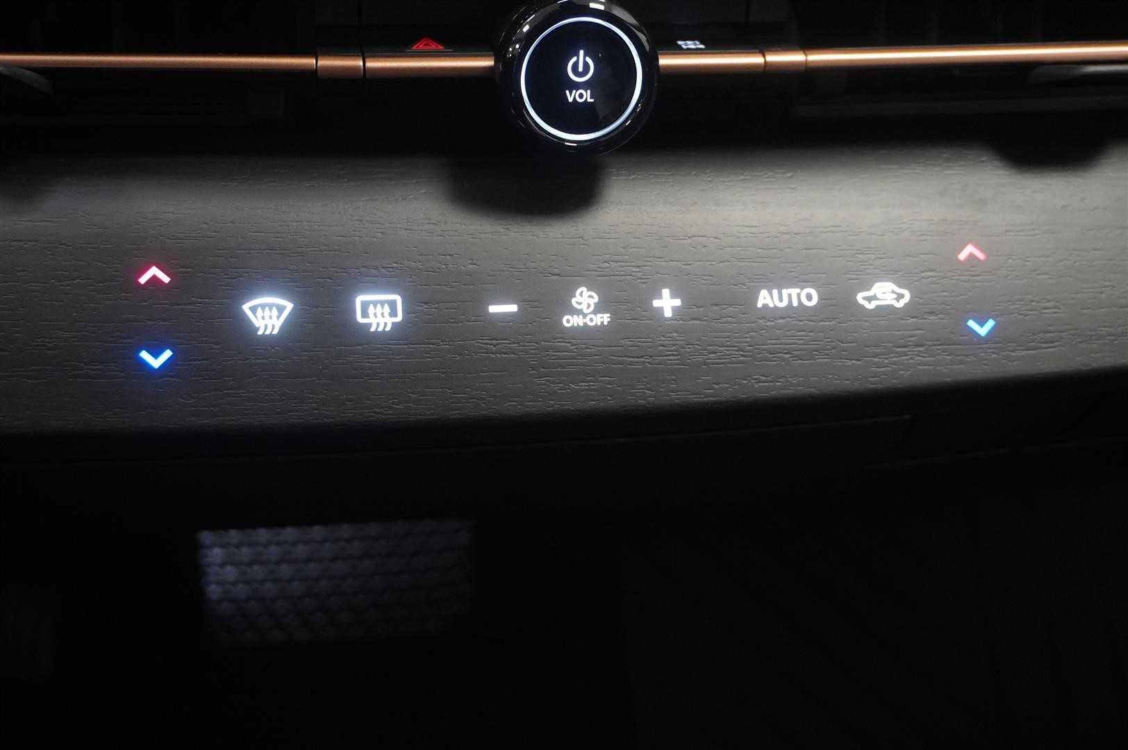 87 kWh Advance e-4ORCE Ink. Vinterhjul & Serviceavtal 0% Ränta_11