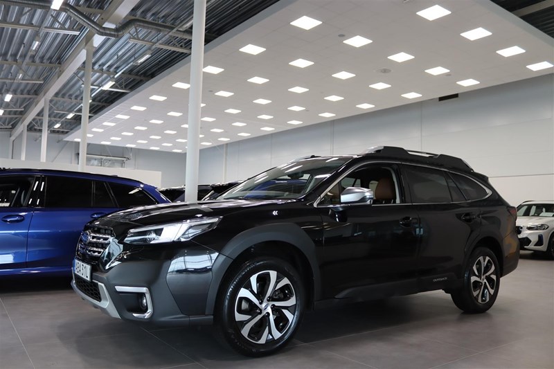 Subaru Outback 2.5 4WD Xfuel Taklucka Drag H&K Läder Navi_2