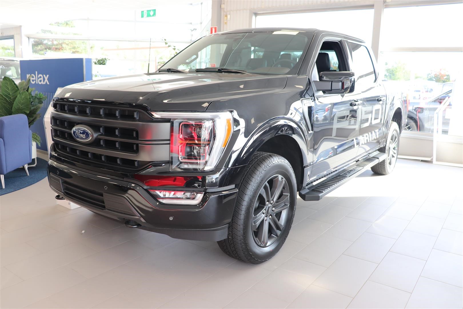 F-150 Supercrew  Black Edition V8 Låg Skatt