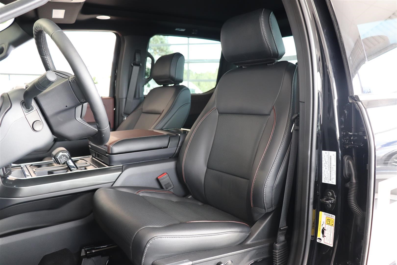 F-150 Supercrew  Black Edition V8 Låg Skatt_4