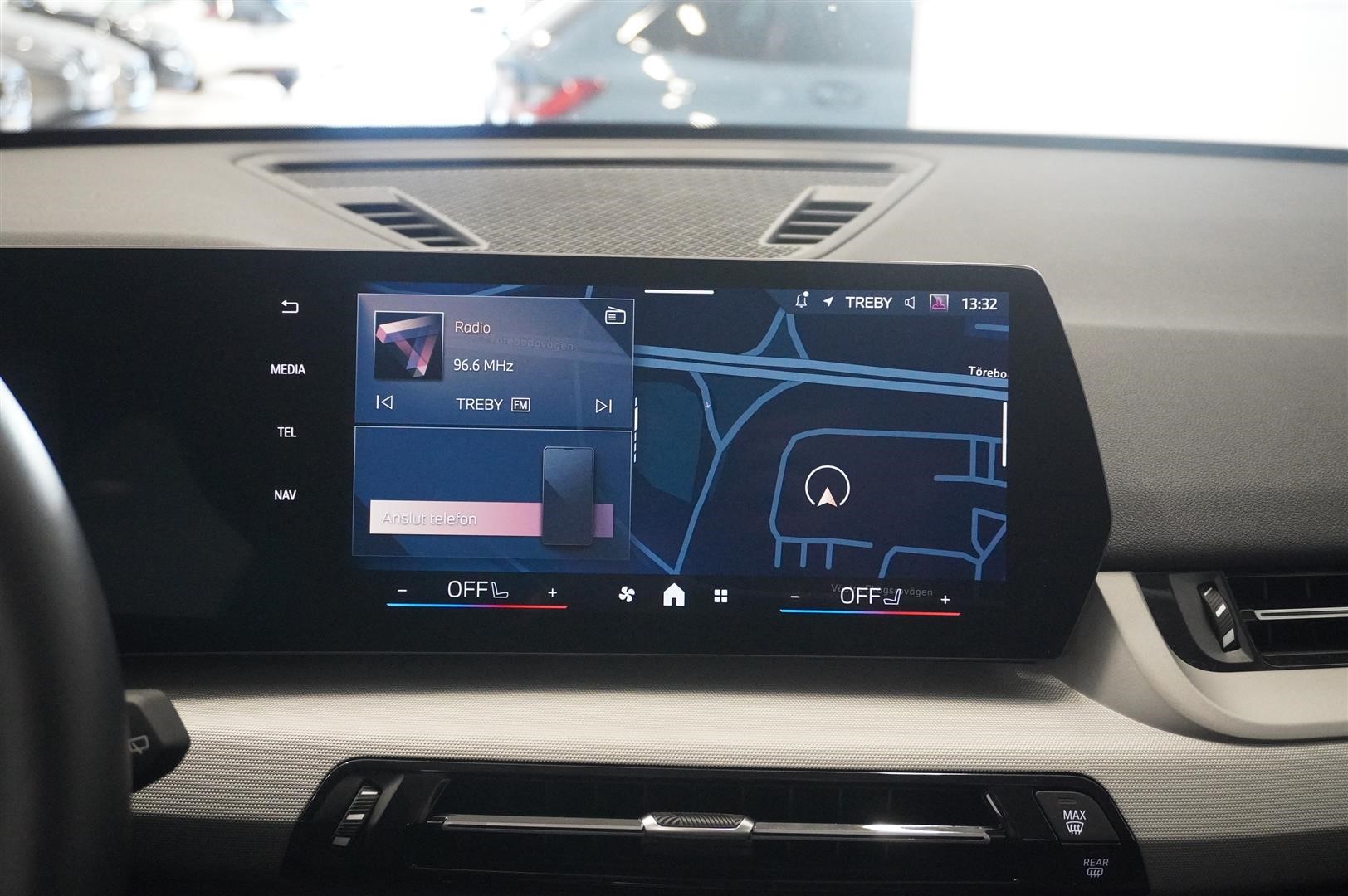xDrive20d_16