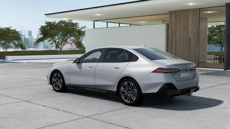 Sedan M Sport Rattvärme DA+ H K Drag_1