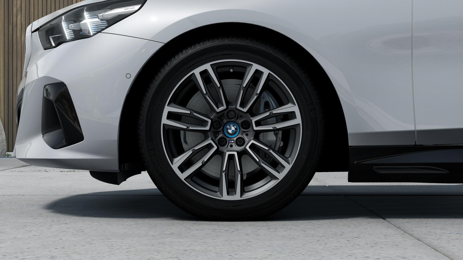 Sedan M Sport Rattvärme DA+ H K Drag_6