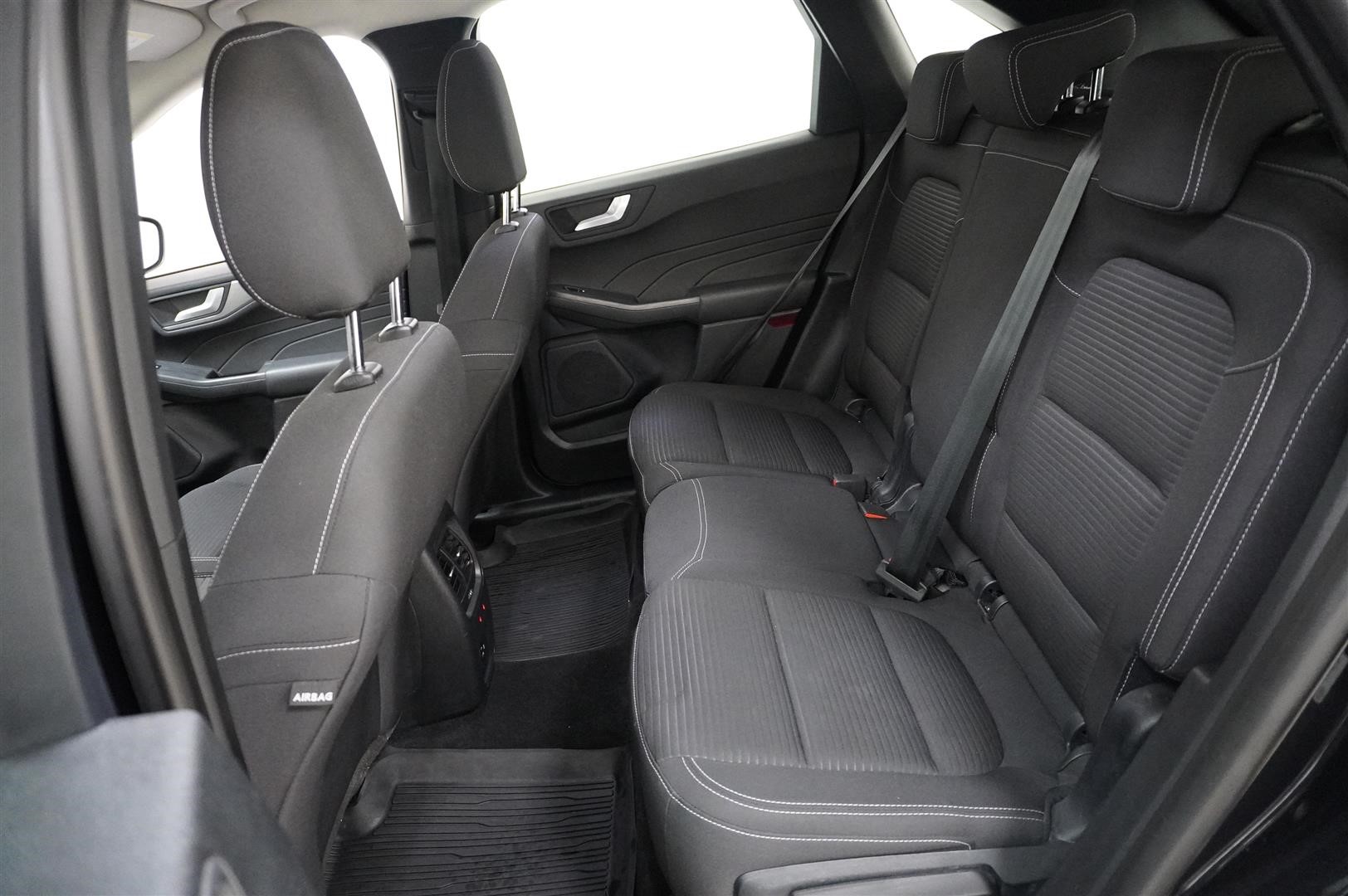 Titanium 2.5 Plug-In Hybrid FWD 225 hk Vinterpaket_11