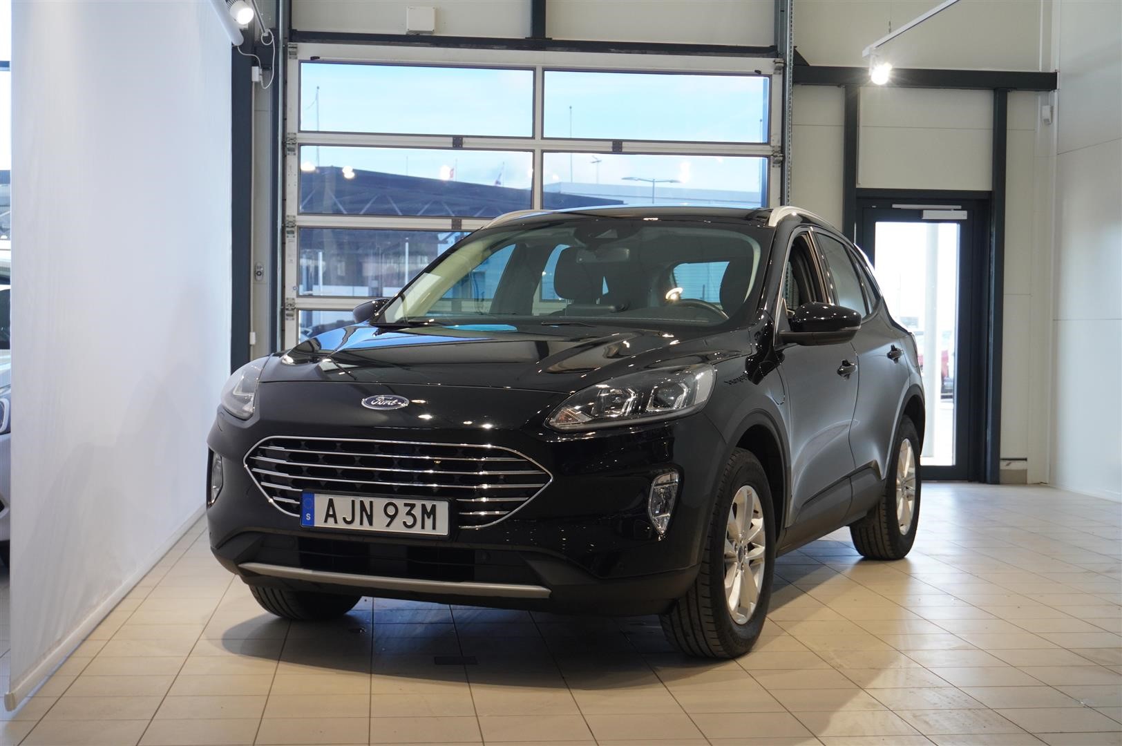 Plug-In Hybrid Titanium Vinterpaket 2.99 % Ränta