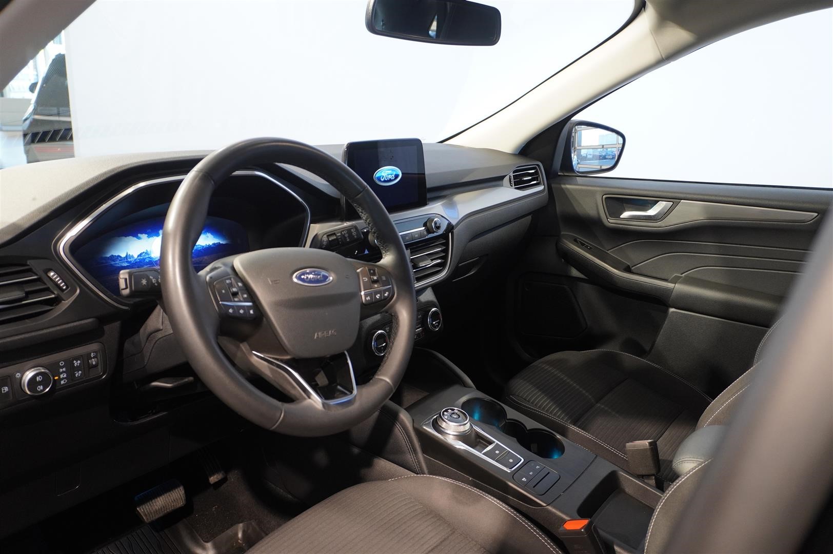Plug-In Hybrid Titanium Vinterpaket 2.99 % Ränta_11