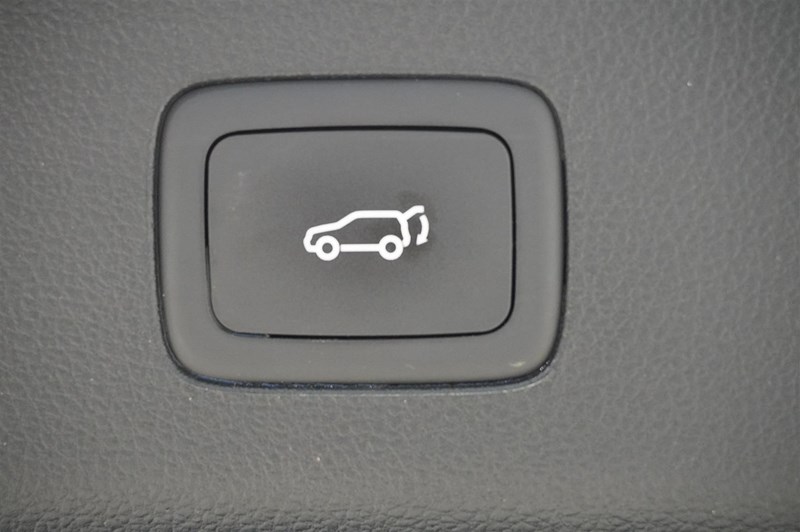PHEV Luxury Medal Silver_17