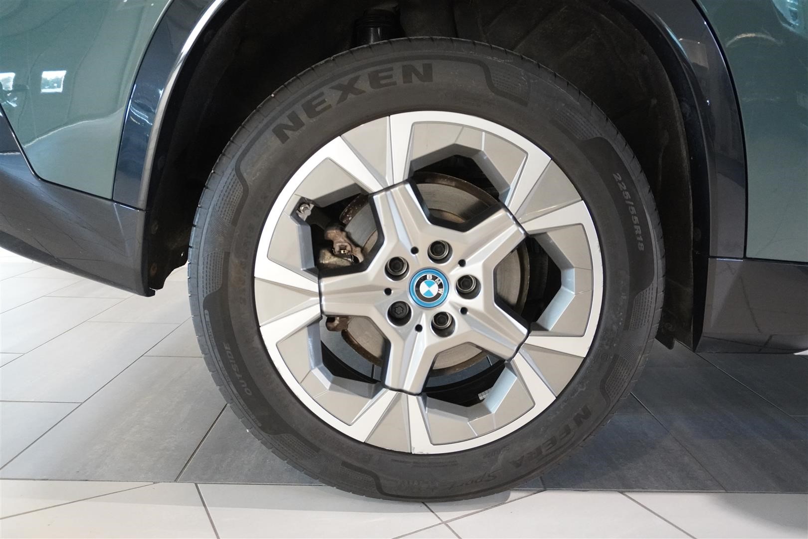 xDrive25e xLine DAP_24