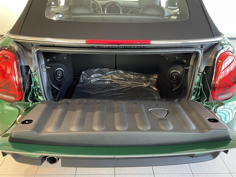 MINI Cooper Cabrio Essential Keyless 17'' Automat_8