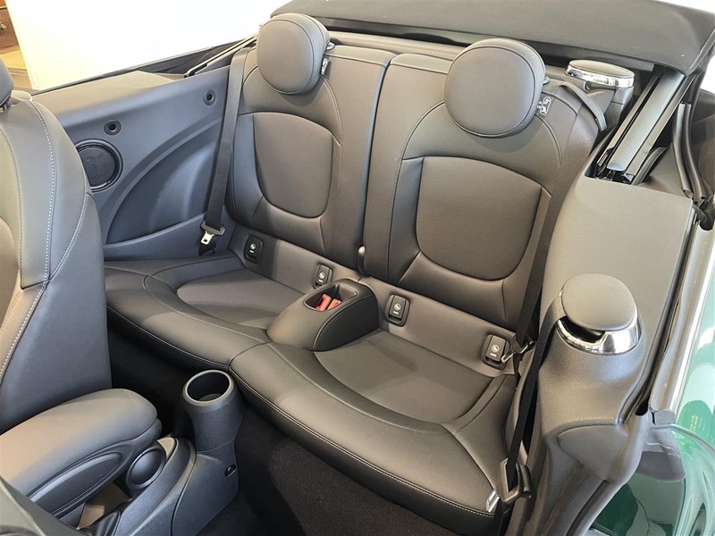 MINI Cooper Cabrio Essential Keyless 17'' Automat_9