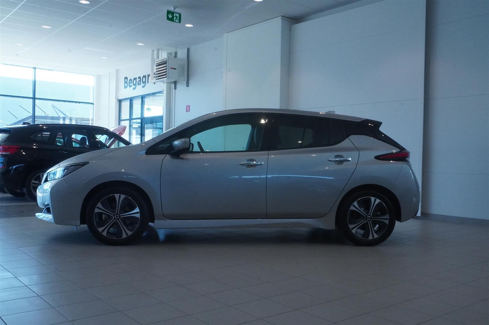 5dr Tekna 40 kWh_2