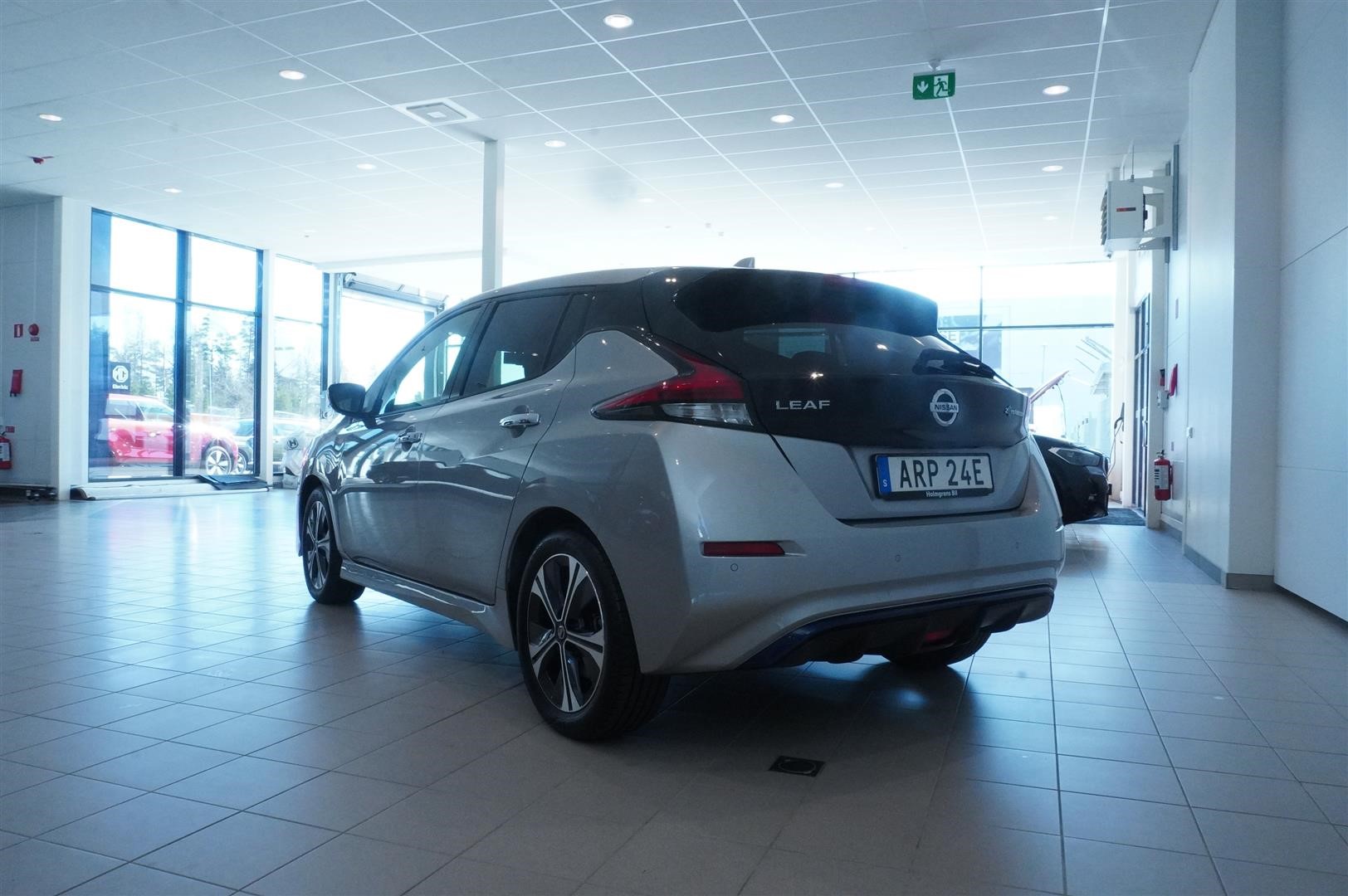 5dr Tekna 40 kWh_3