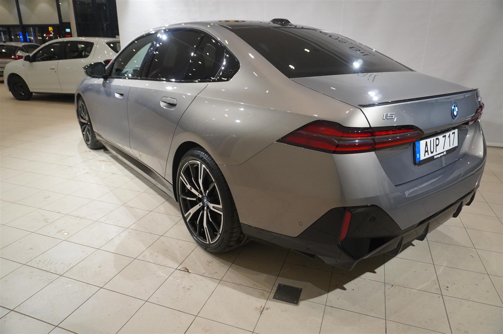 Sedan M Sport Pro B&W DAP Komfortstol Drag 2.99%ränta_4