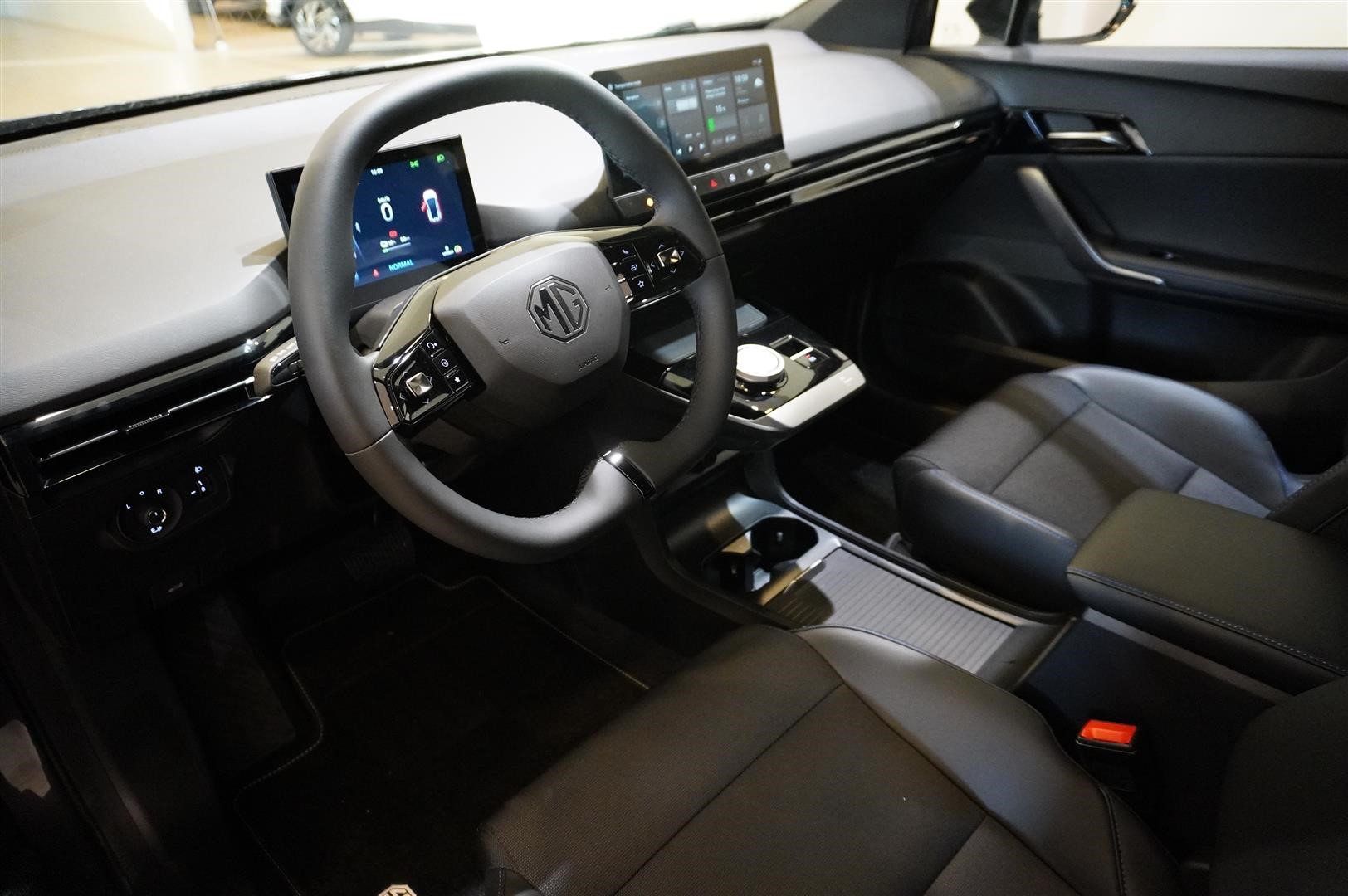 Luxury 64 kWh Privatleasing Från 4495:_1