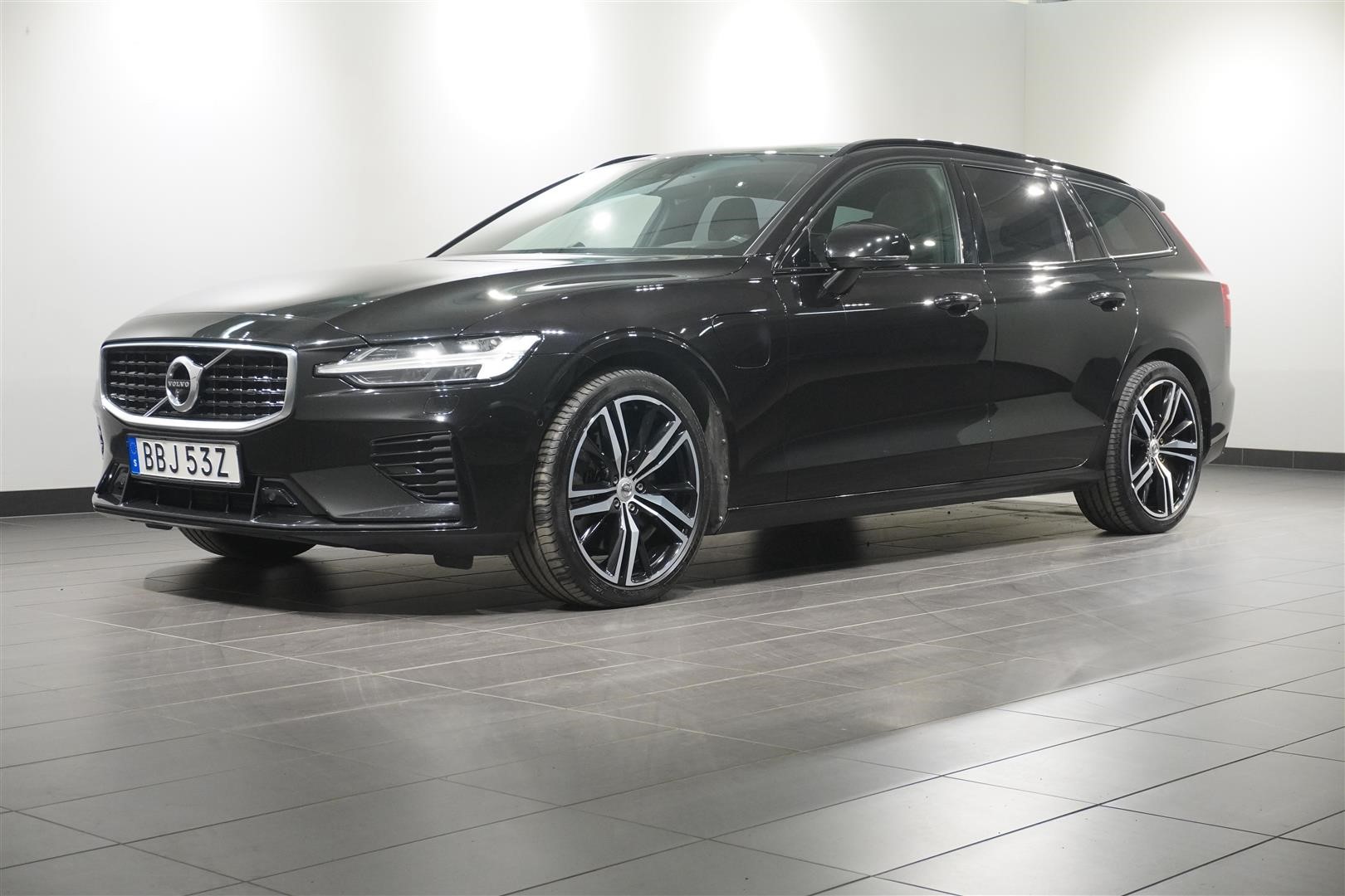 AWD R-Design Panorama 360° B&W Drag 19