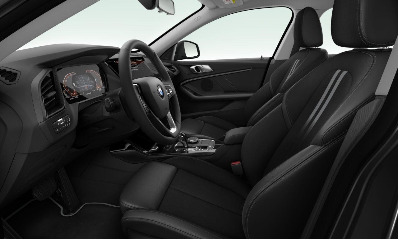 Gran Coupé Model Sport Navi PDC LED 17_8