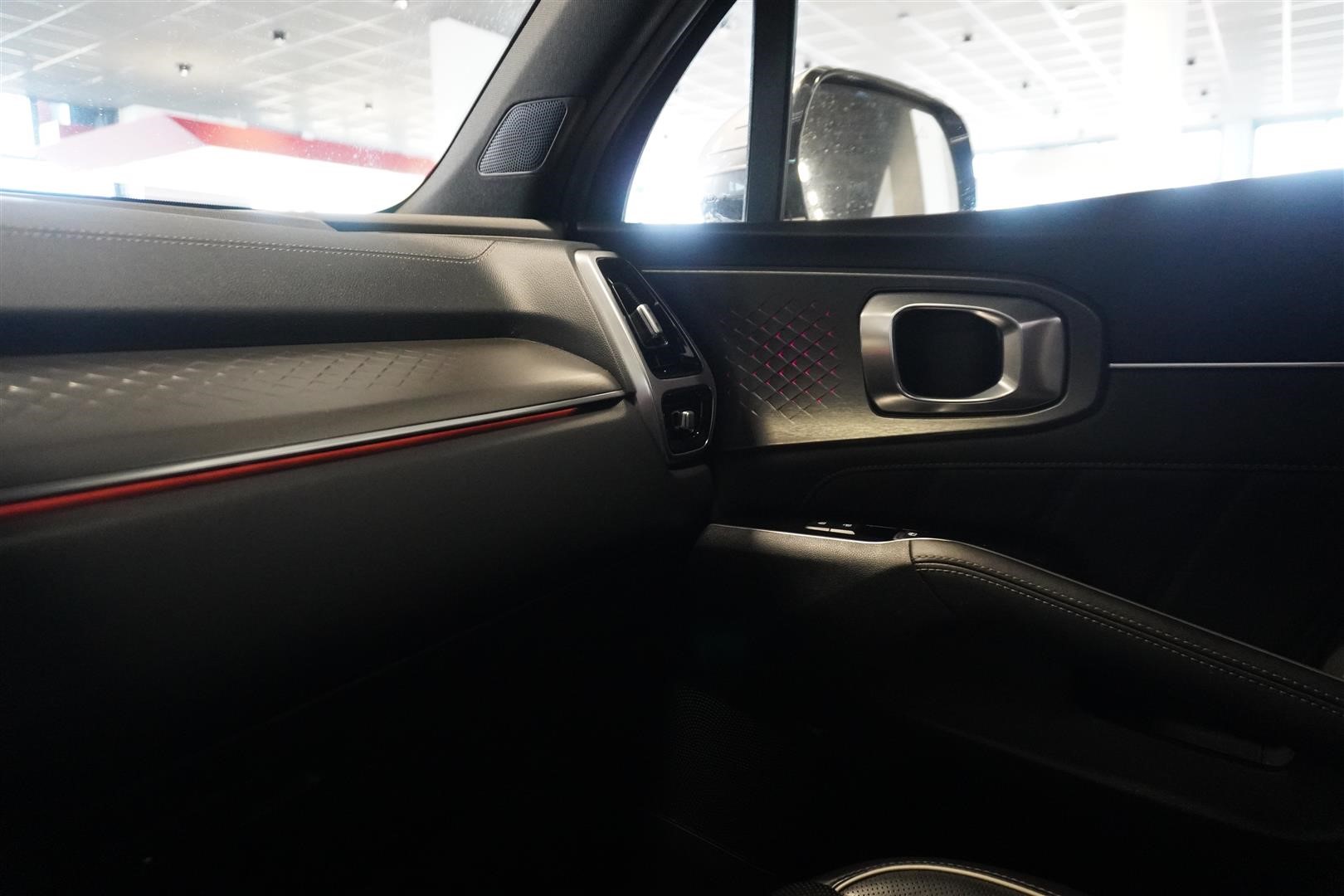 PHEV AWD Drag 7-Sits Advance+ 360° 265hk 2.85% Ränta_12