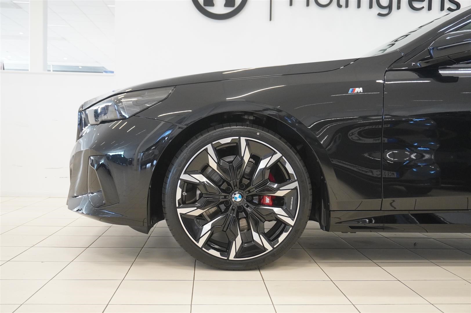 Touring M Sport Pro Business Launch Ed Drag DA+_8