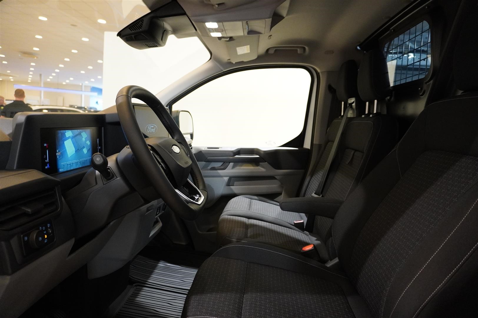 Skåp Trend 320l LWB 2.5l PHEV 227hk CVT AT FWD Bensin_10
