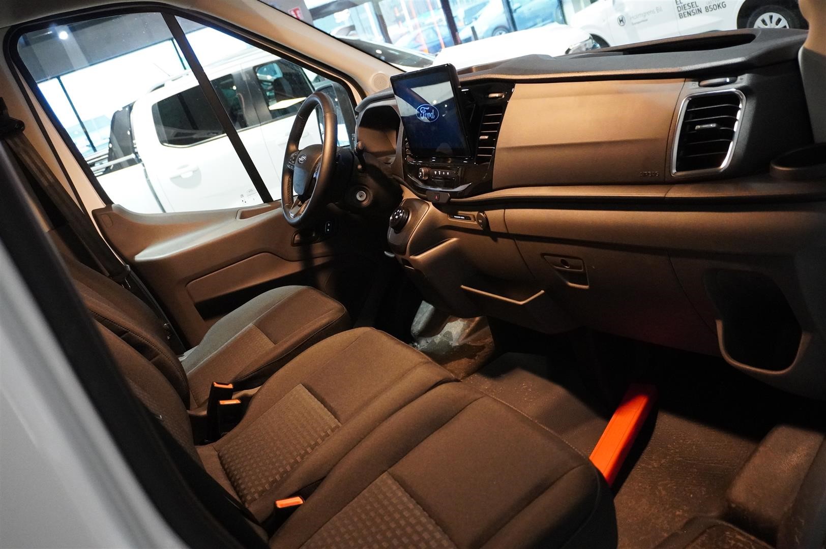 Skåp Trend 350 L3 2.0l Ecoblue 165 hk 8AT FWD_5