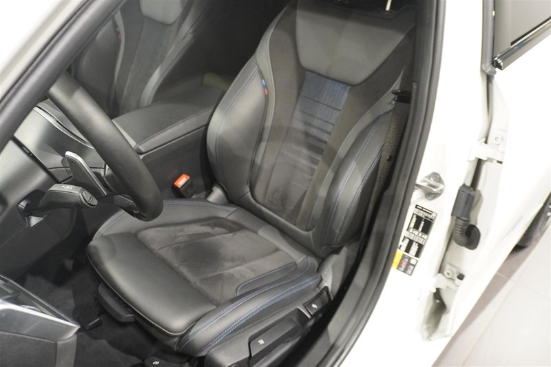 Touring M Sport HiFi Fartpilot Drag Cockpit Live Plus_10