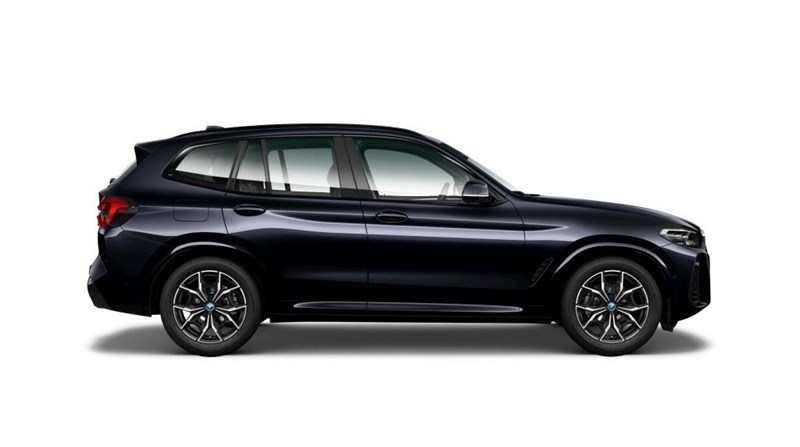 xDrive30e M Sport Navi Fartpilot HiFi Drag_7