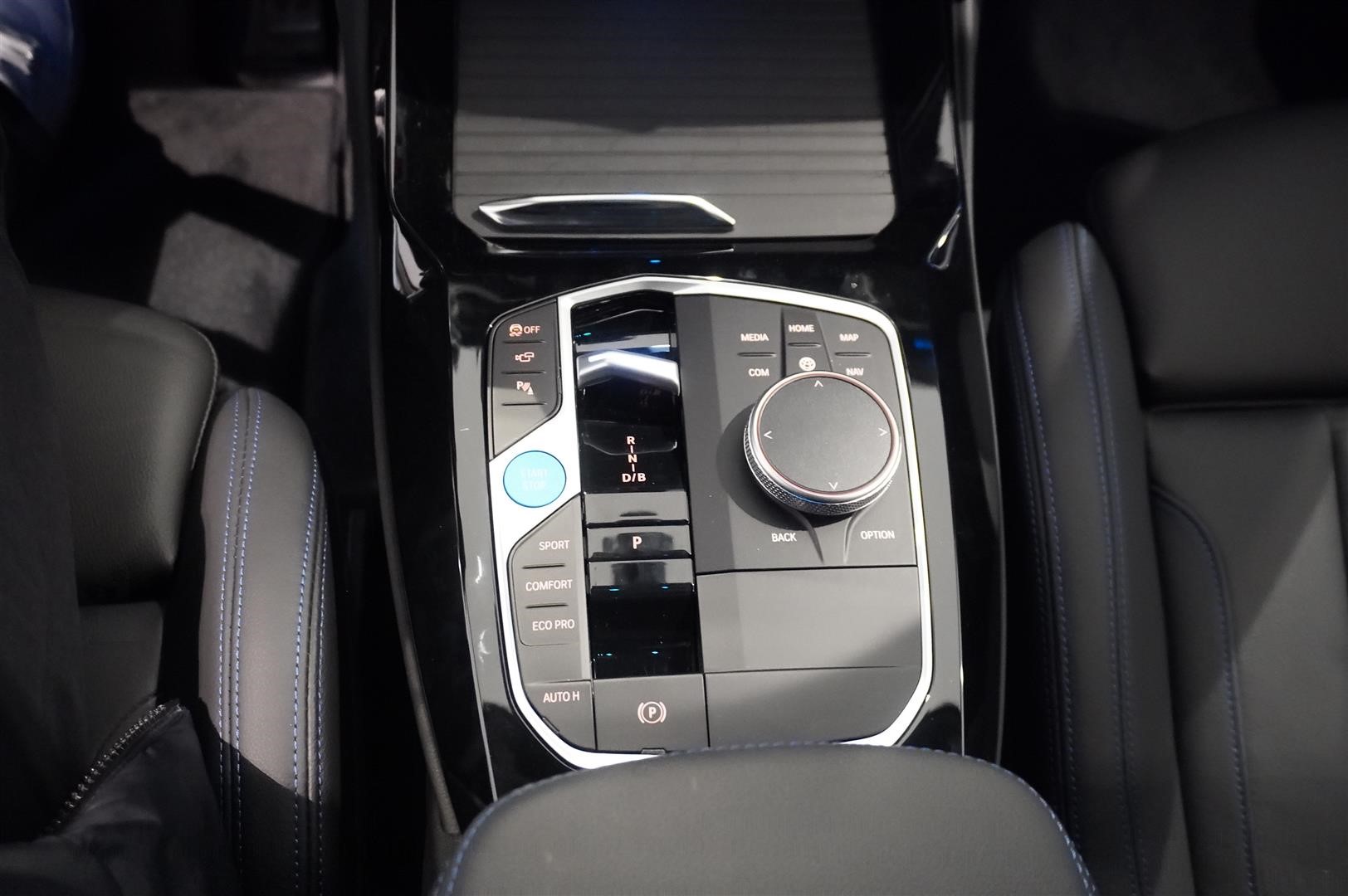 Charged Plus M-Sport DAP Drag hk Keyless Panorama_6