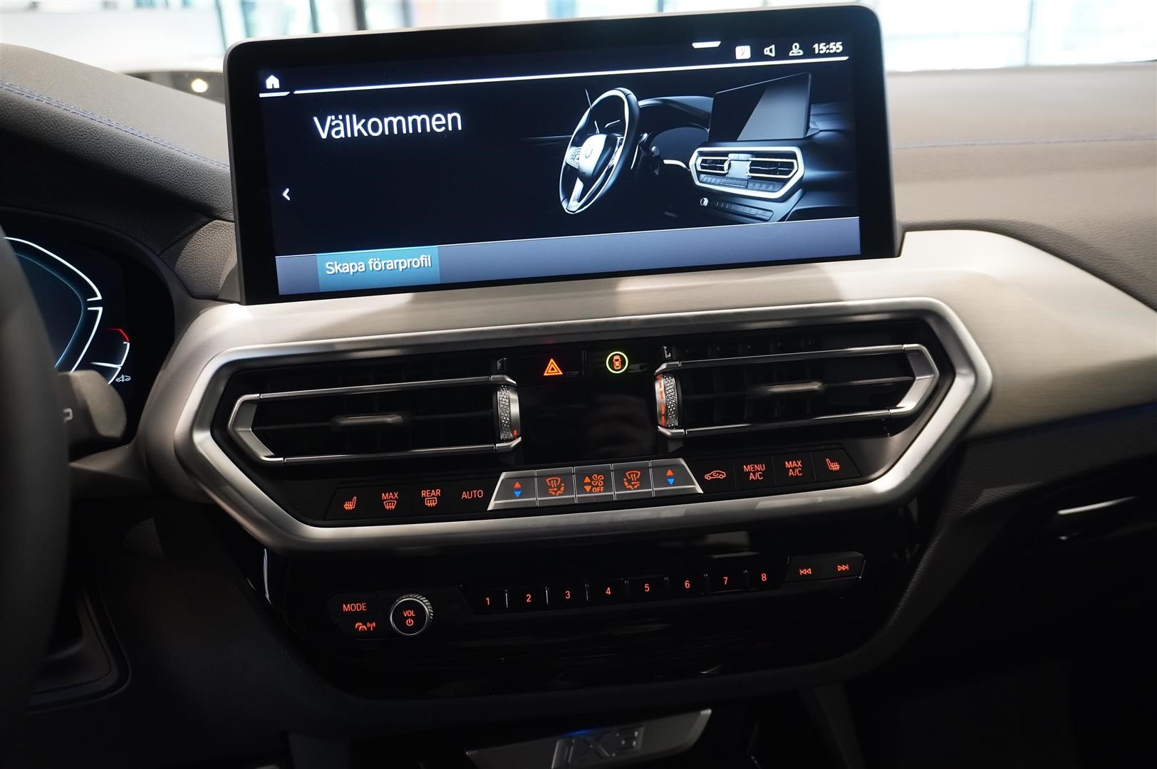 Charged Plus M-Sport DAP Drag hk Keyless Panorama_7