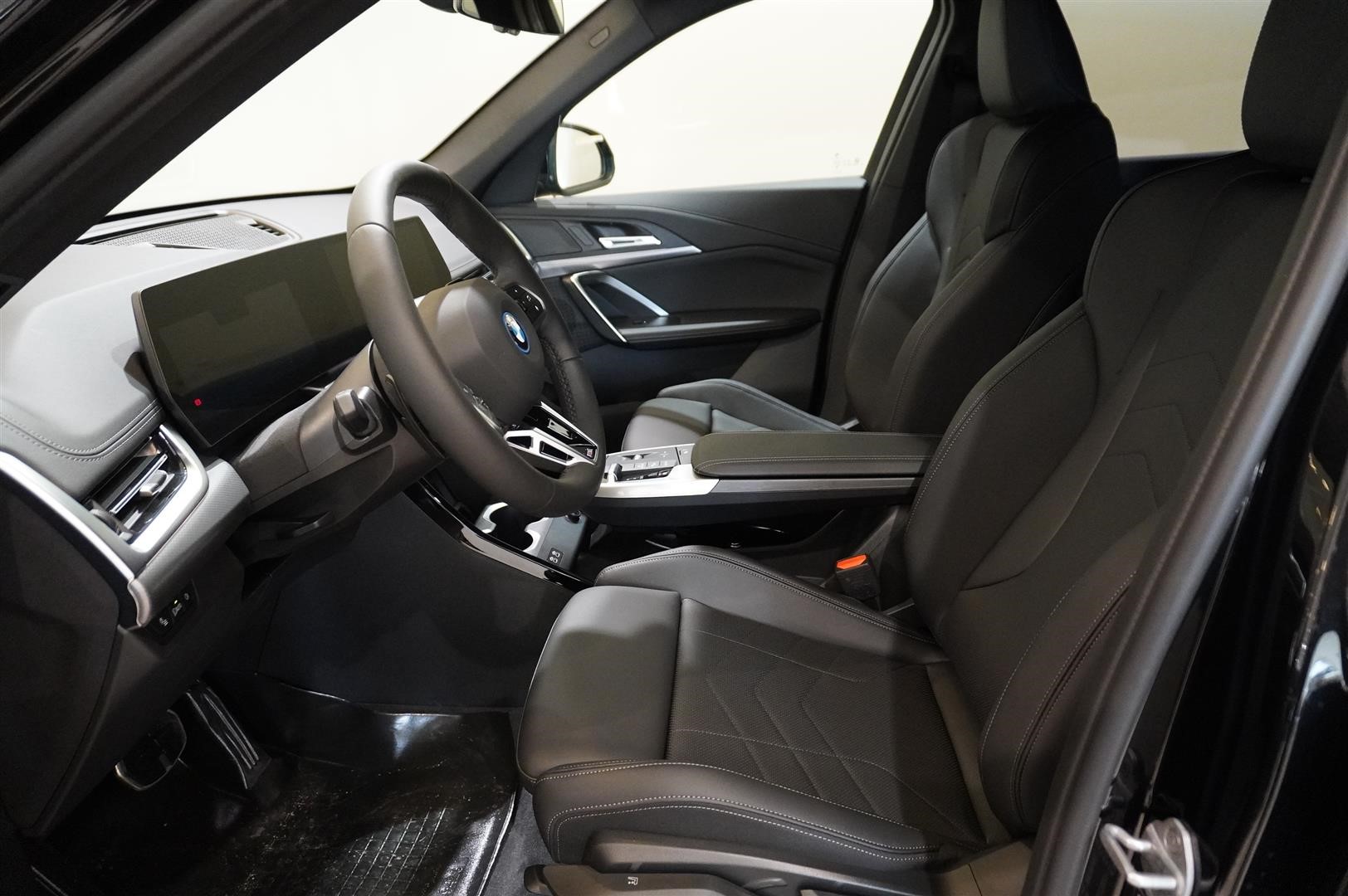 xDrive25e M Sport Active Ed Premium Drag DA+_10
